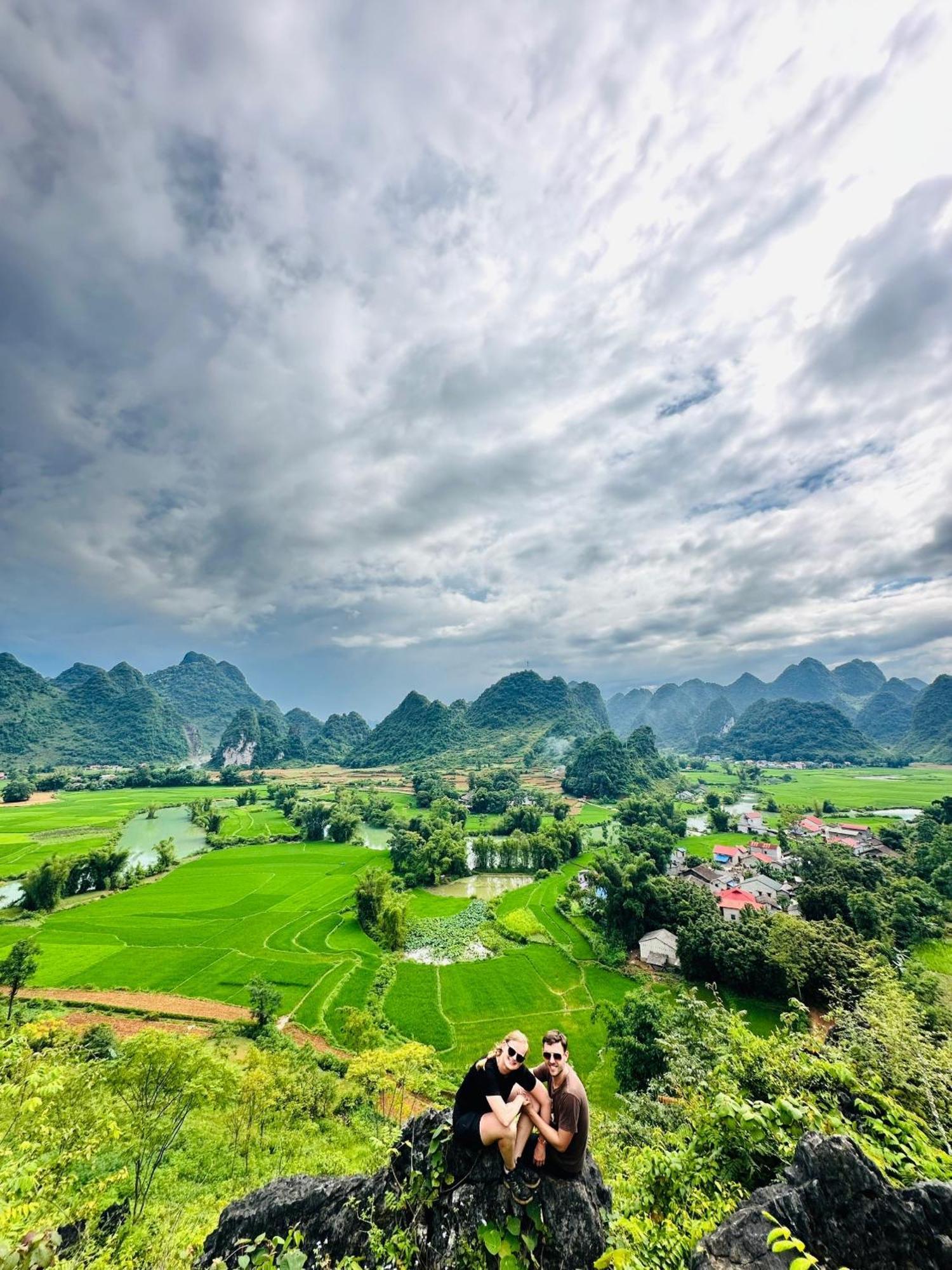 Lila Inn & Motorbike Tours Ha Giang Exteriör bild